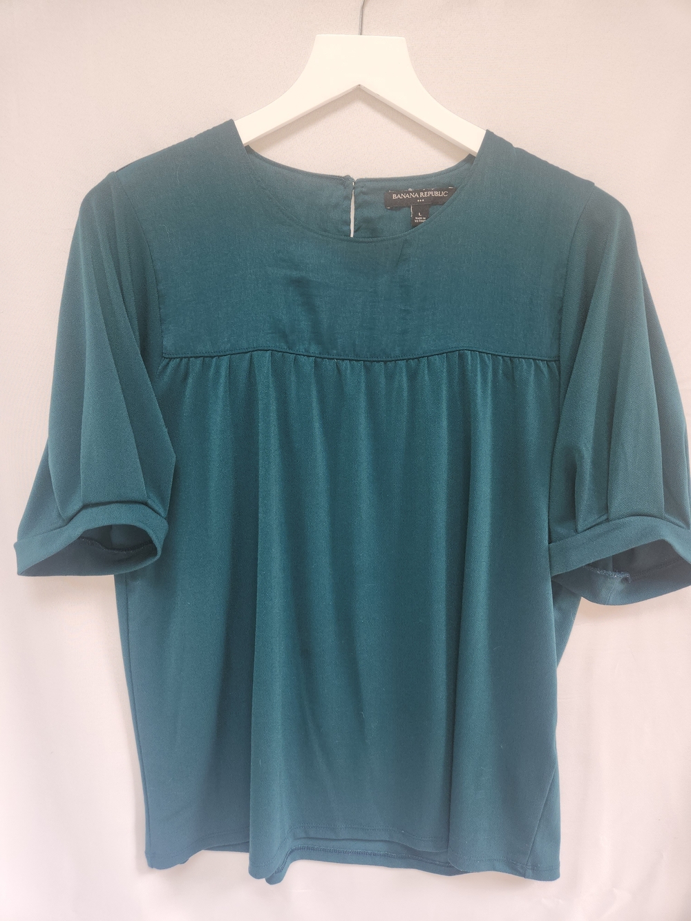 Banana Republic Teal Short Sleeve Gathered Yoke Blouse